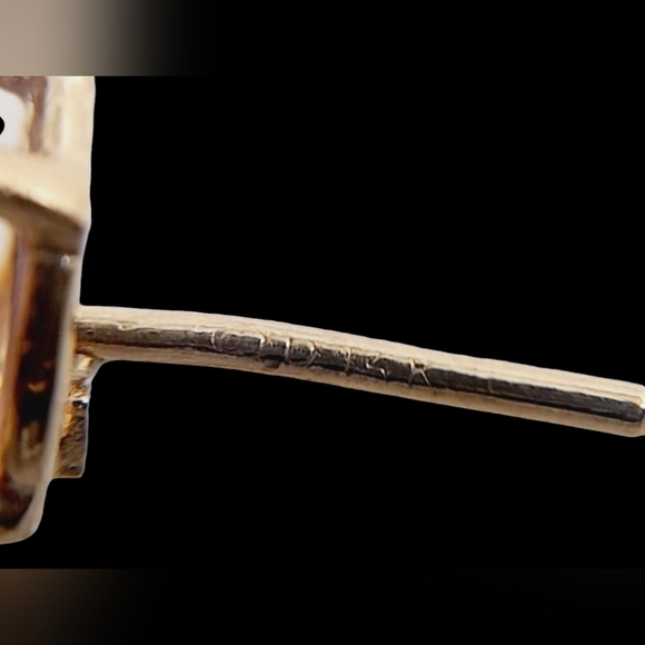 14k Solid Gold 8x8mm Heart Shaped Amethyst Stud Earrings - Picture 14 of 17